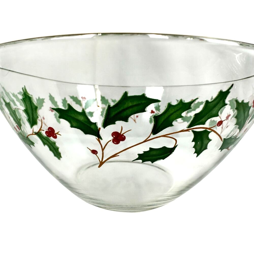 Arcoroc France Christmas Clear Holly Berries Vintage 9" Serving Bowl-Nice!